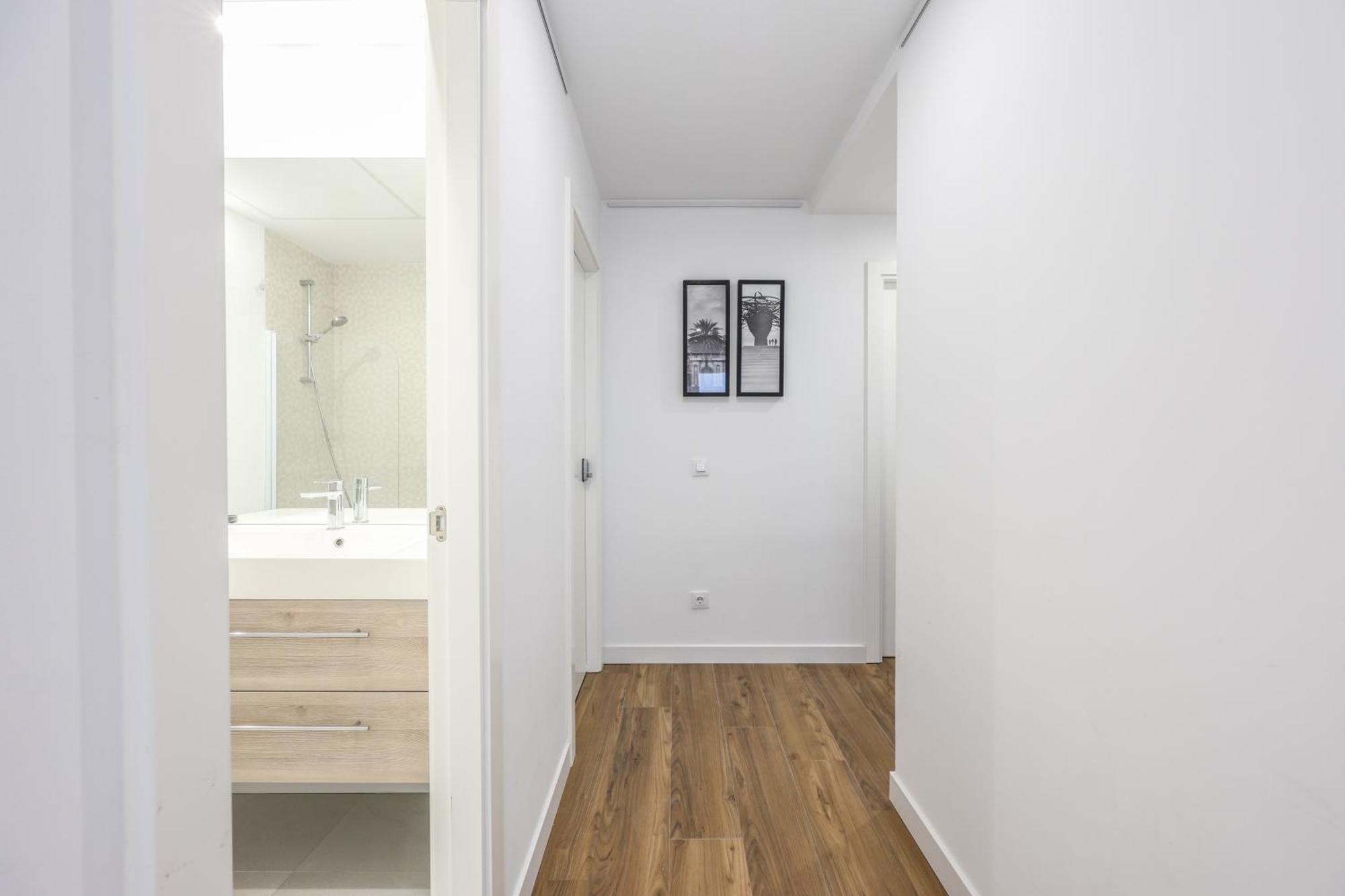 Be Coliving Madrid Centro Hotell Exteriör bild