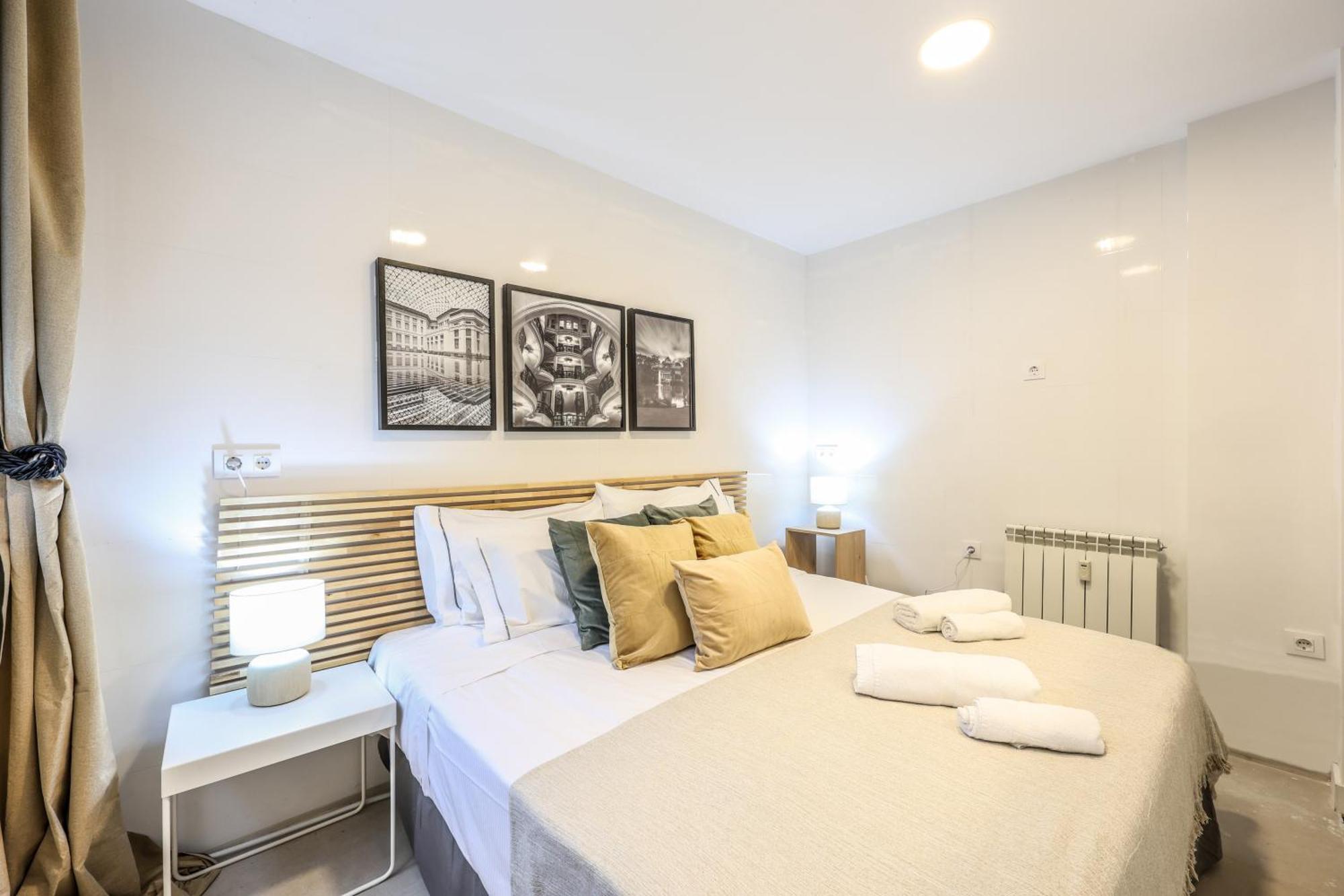 Be Coliving Madrid Centro Hotell Exteriör bild