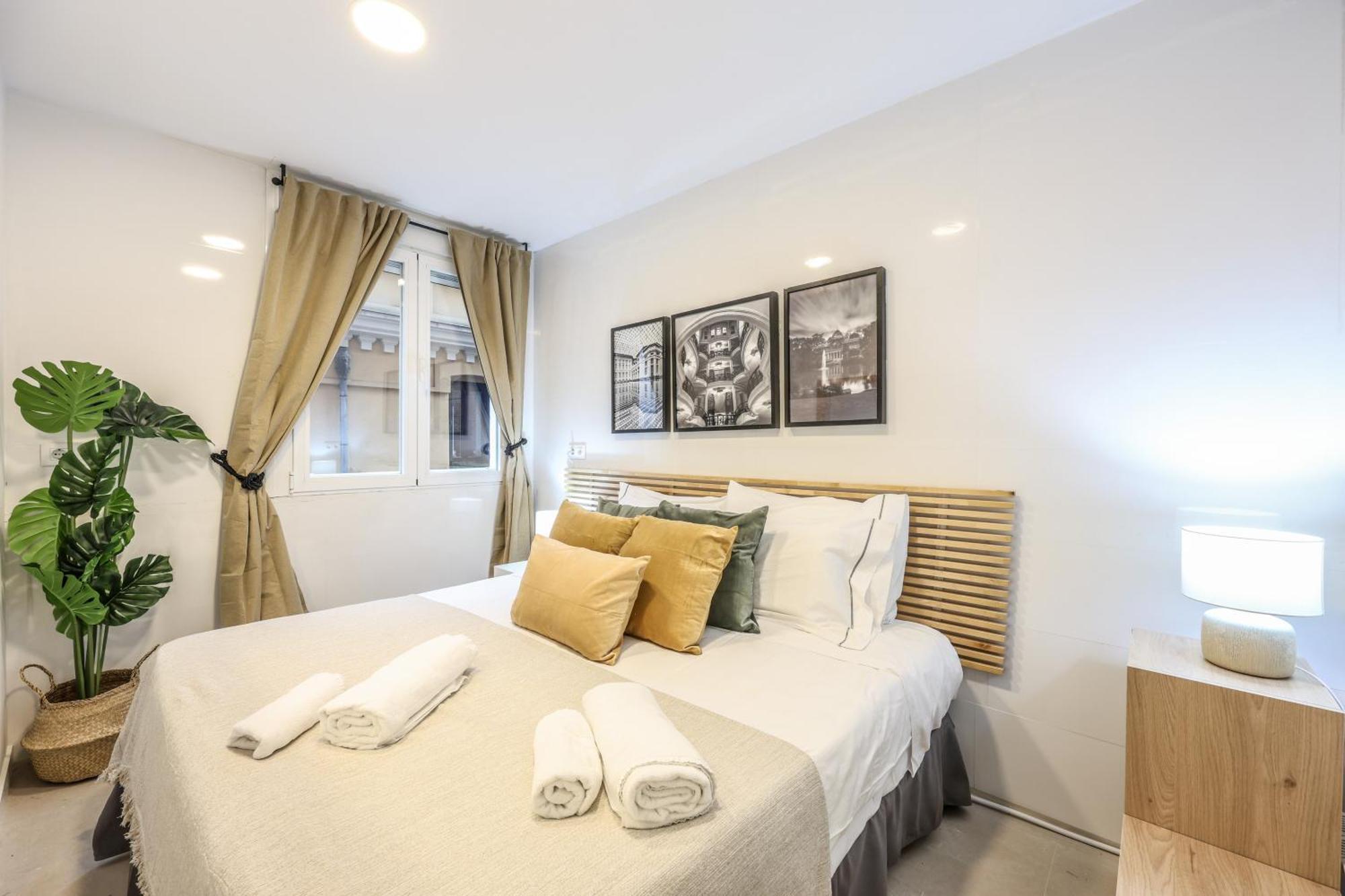 Be Coliving Madrid Centro Hotell Exteriör bild