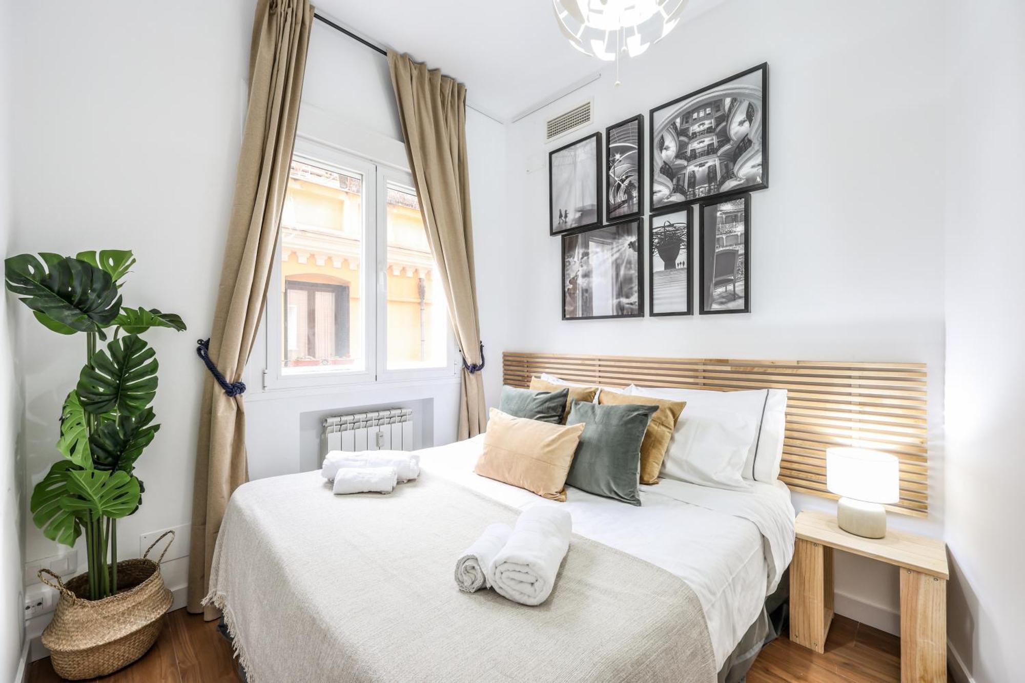 Be Coliving Madrid Centro Hotell Exteriör bild