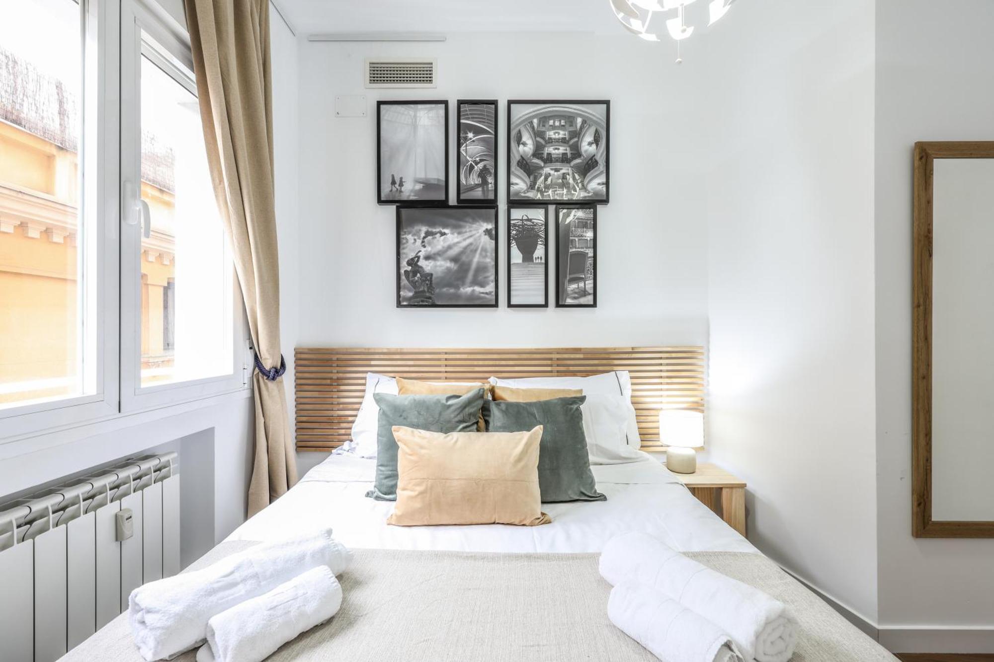 Be Coliving Madrid Centro Hotell Exteriör bild
