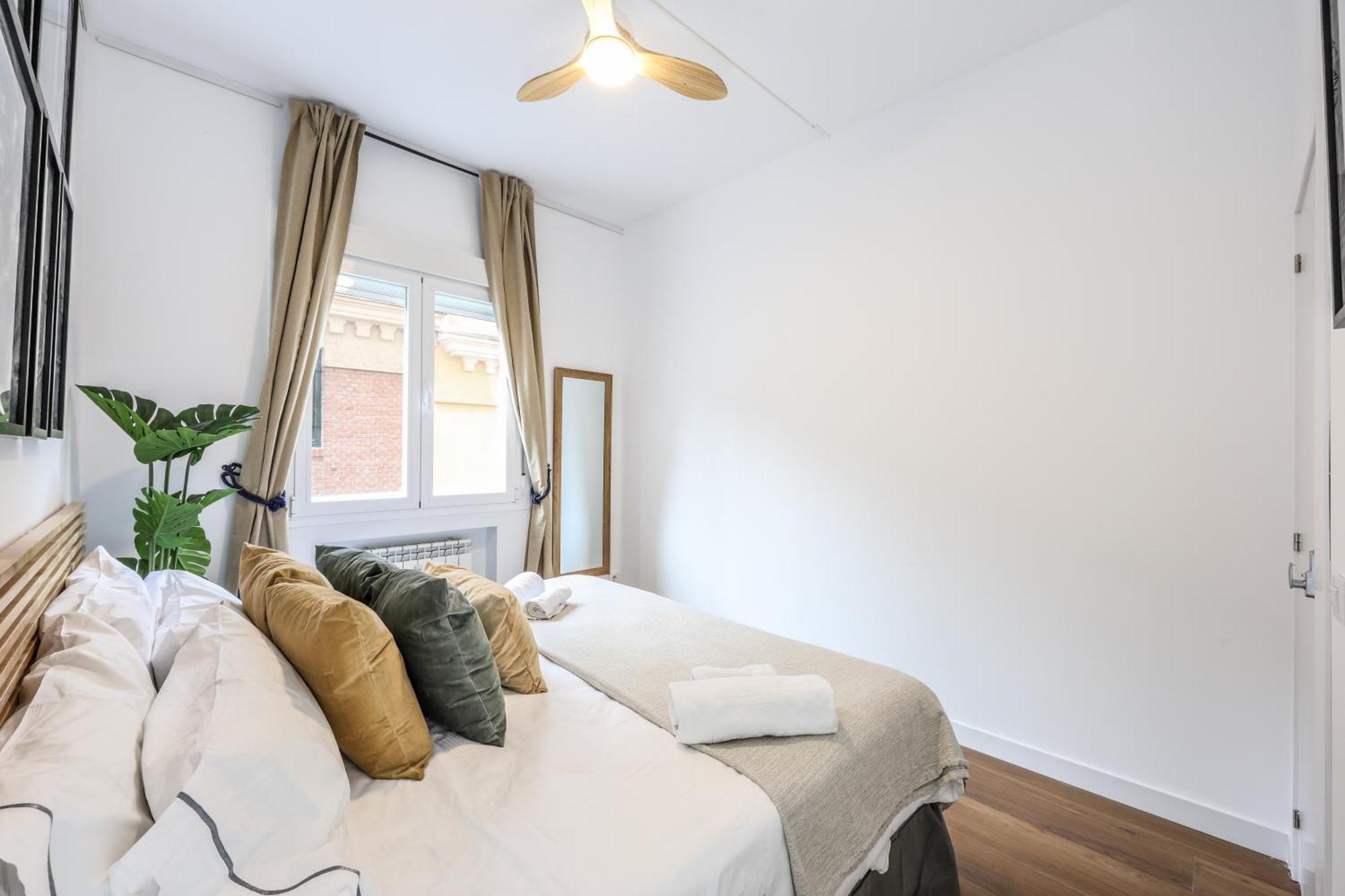 Be Coliving Madrid Centro Hotell Exteriör bild