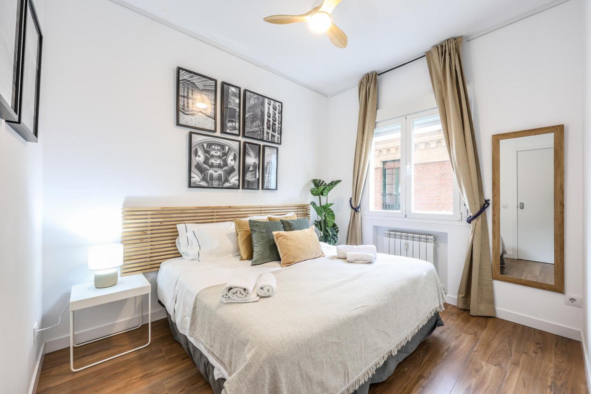 Be Coliving Madrid Centro Hotell Exteriör bild