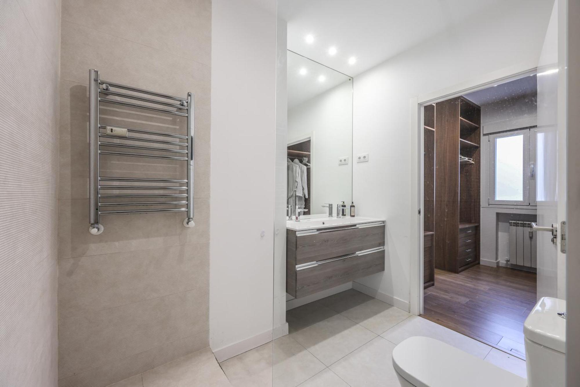 Be Coliving Madrid Centro Hotell Exteriör bild