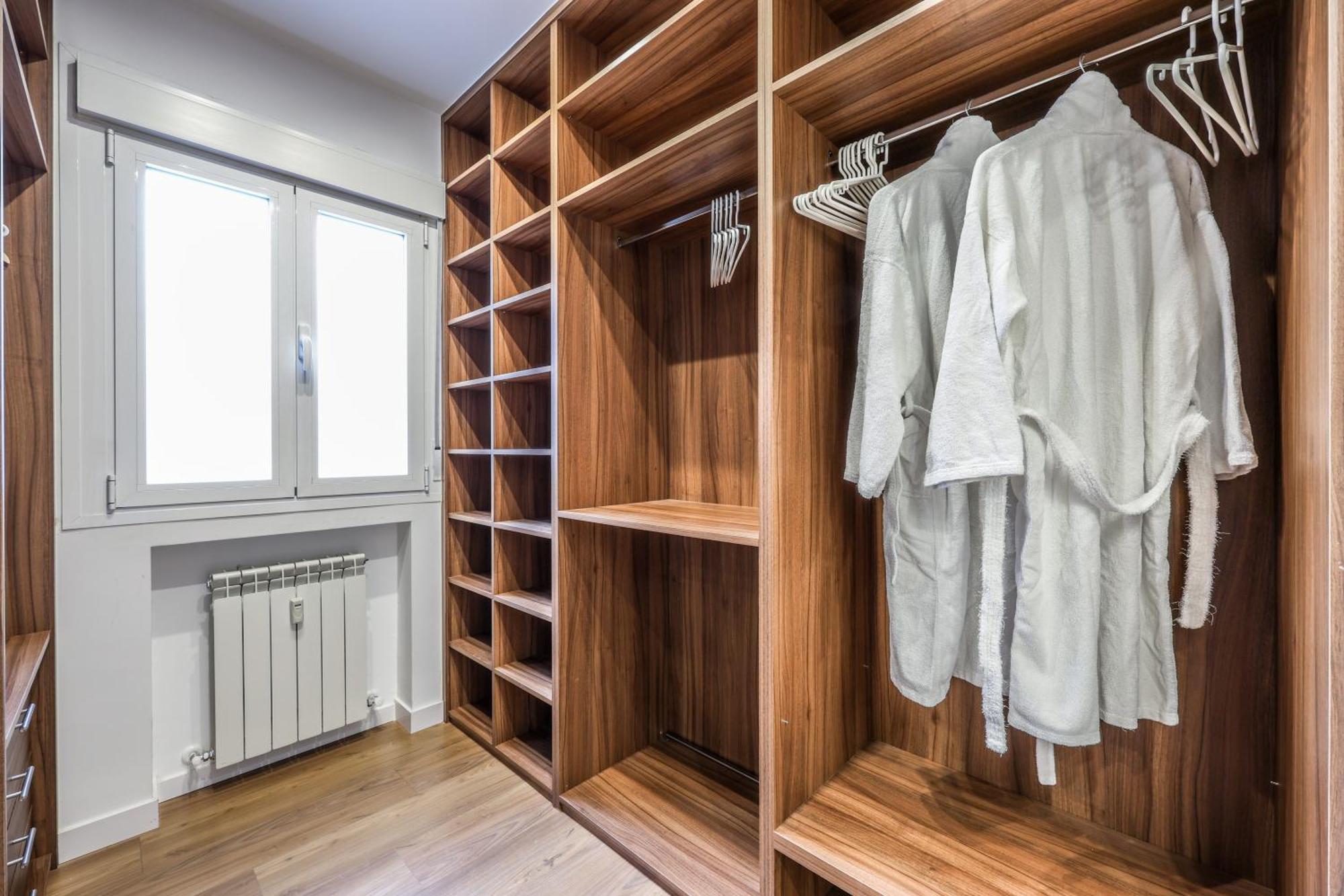 Be Coliving Madrid Centro Hotell Exteriör bild
